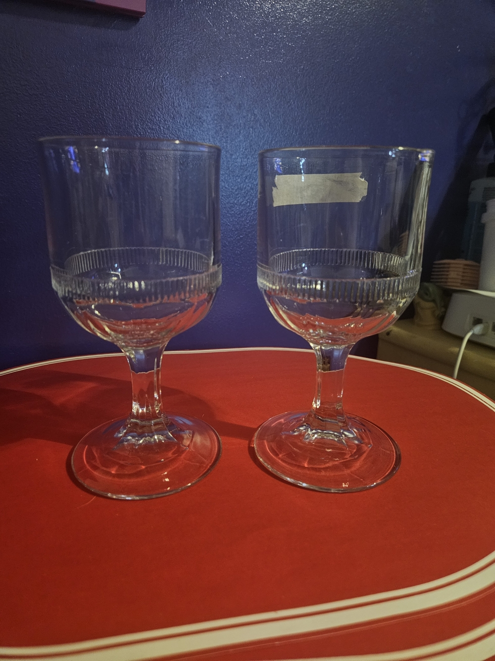 Clear Glass Goblet Wine Glasses - Set of 2